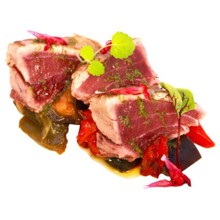 Tataki de atun con verduritas asadas